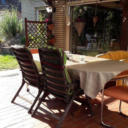 Wohnung Fuer Monteure Und Messebauer 알게르미젠 외부 사진
